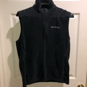 Columbia vest